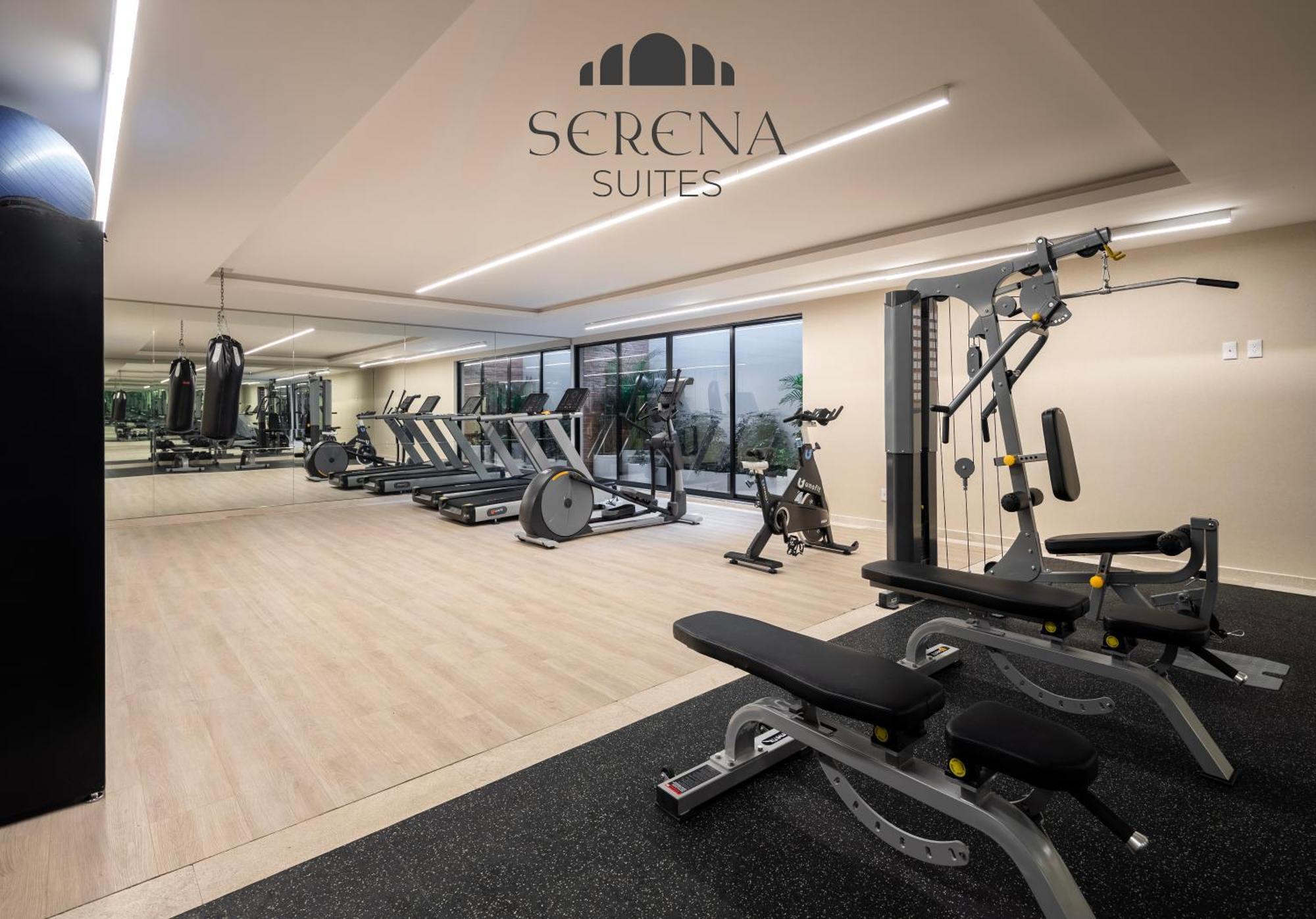 Elegant With Skydeck Pool In Condesa *